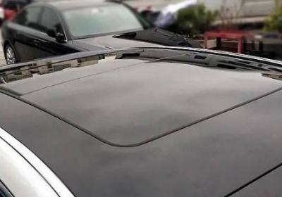 汽車車頂貼黑膜違法嗎