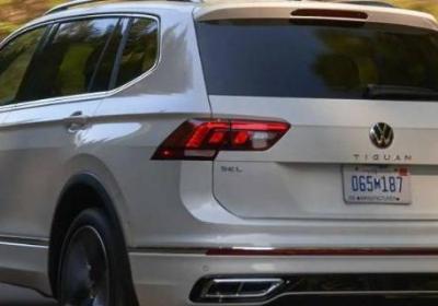 豐田卡羅拉空調(diào)拆解