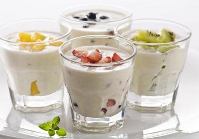 酸奶為什么是酸的？酸牛奶怎么做的？酸奶的營養價值及功效與作用