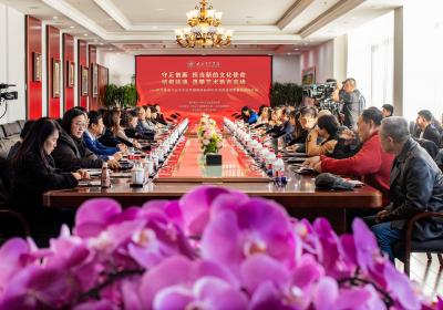 大連藝術學院十年打造原創劇目探索育人新路