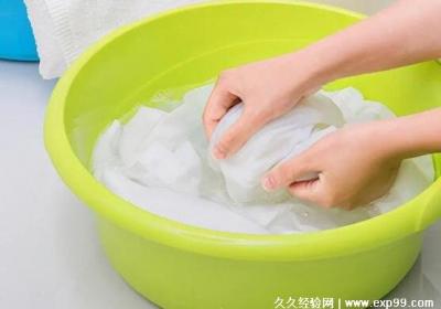 白色衣服發(fā)黃了怎么可以洗白，5種方法可以解決(檸檬汁不傷衣服)