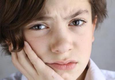 初中小孩叛逆情緒暴躁怎么辦