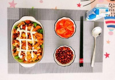 ?簡單好吃的無敵家庭版奧爾良烤肉拌飯，秒變大廚