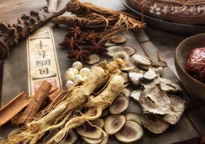 腎虛腰痛吃什么好