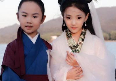 ?小白素貞陶奕?？鞓反蟊緺I是哪一期 陶奕希家庭背景微博舞蹈視頻