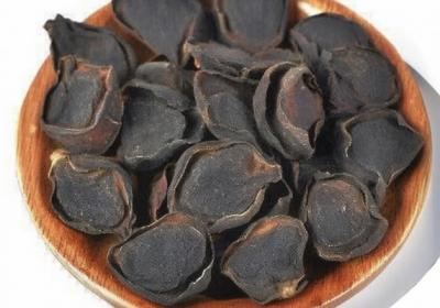 炙黑順片和黑順片一樣嗎